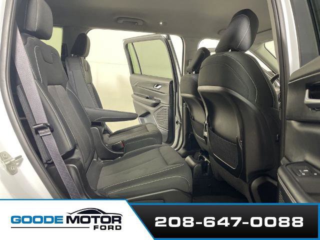 Used 2023 Jeep Grand Cherokee L Laredo image 23