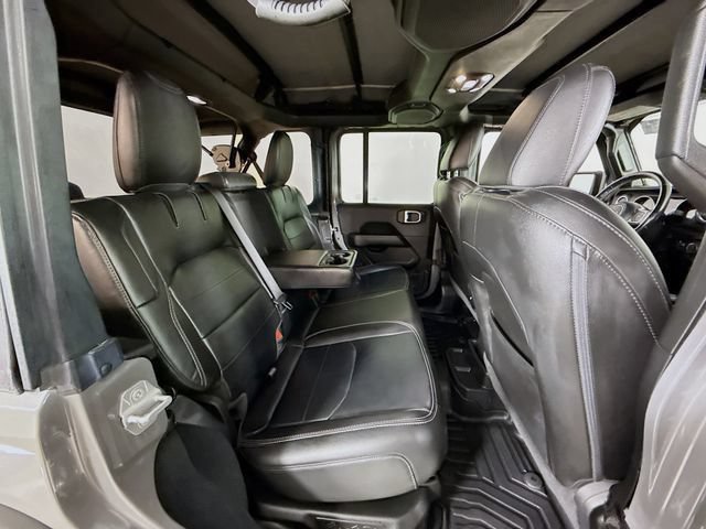 Used 2021 Jeep Wrangler Unlimited Sahara w/ Cold Weather Group AWD/4WD image 26