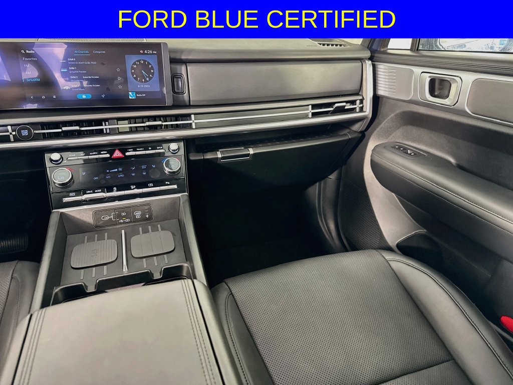 Used 2026 Hyundai Santa Fe SEL FWD image 25