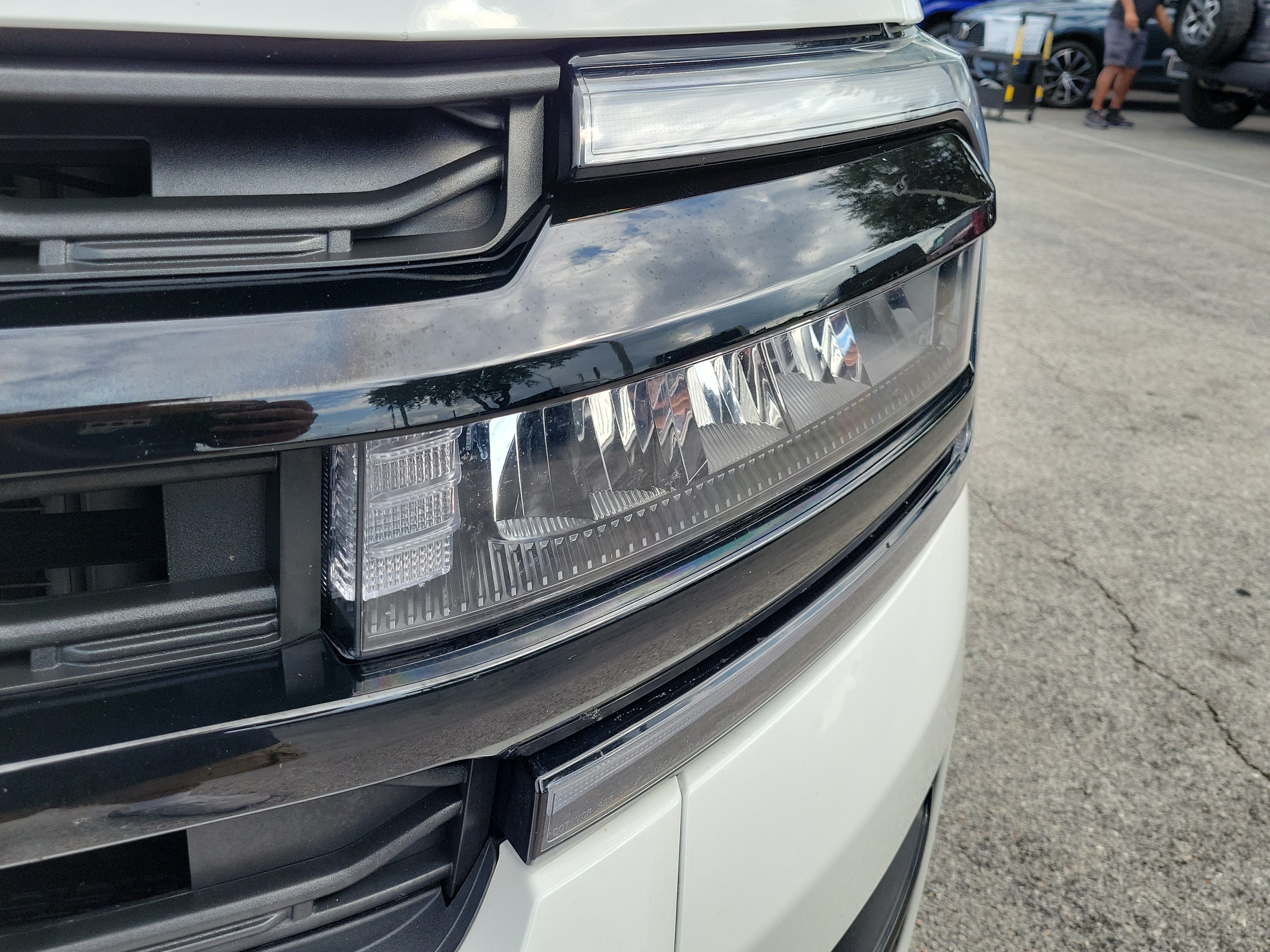 Certified 2024 Ford Expedition Max XLT RWD image 3