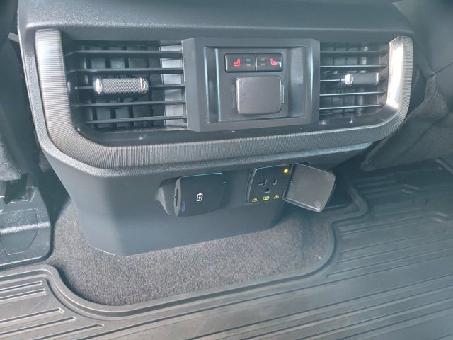 Certified 2021 Ford F150 Platinum w/ Equipment Group 701A High image 13