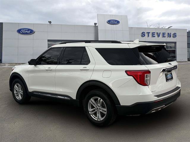 Certified 2023 Ford Explorer XLT w/ Equipment Group 202A AWD/4WD image 5