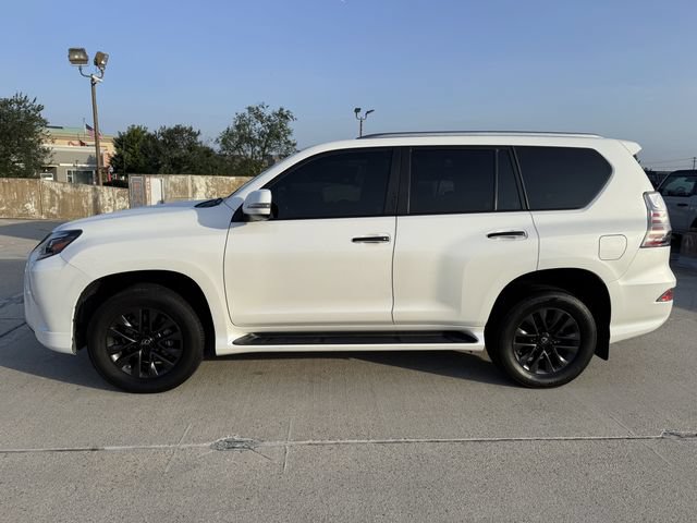 Used 2020 Lexus GX 460 Premium w/ Premium Package AWD/4WD image 11