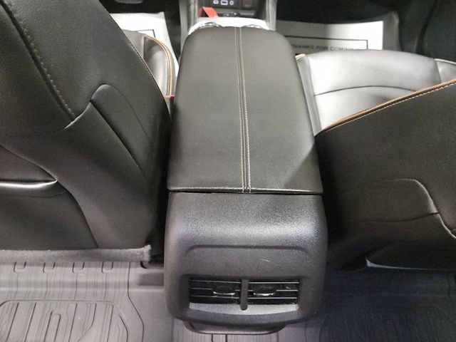 Used 2023 GMC Terrain AT4 w/ Tech Package AWD/4WD image 15