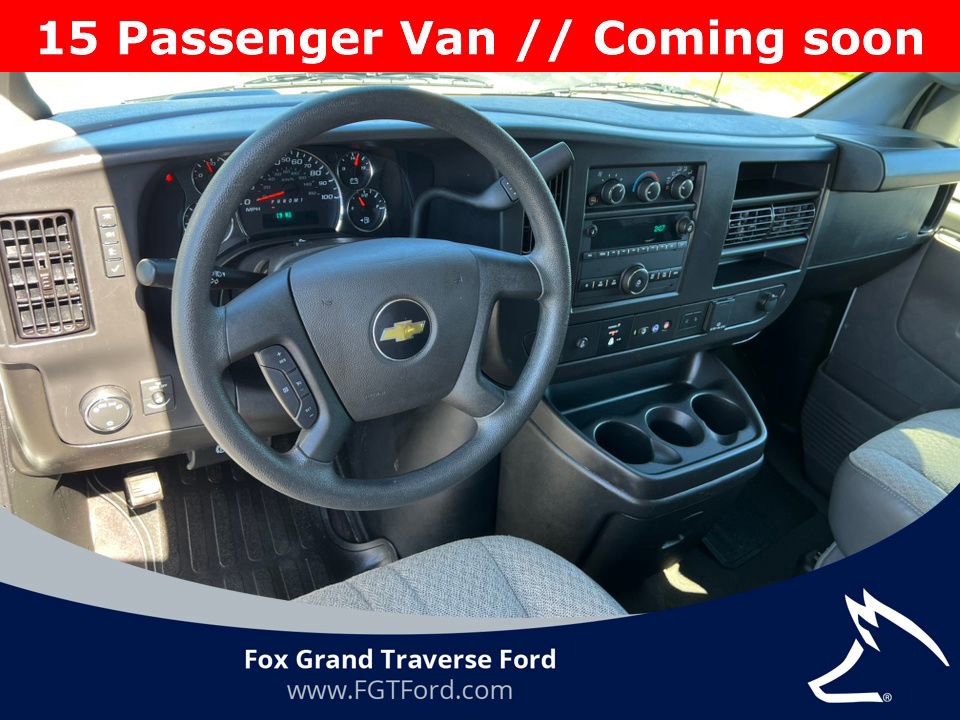 Used 2025 Chevrolet Express 3500 LT w/ LT Preferred Equipment Group image 15