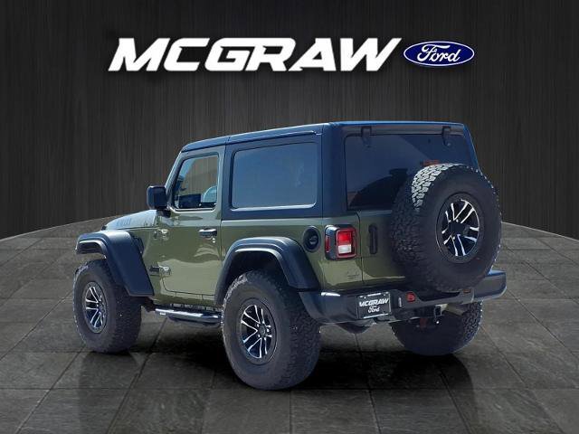 Used 2025 Jeep Wrangler Sport image 3