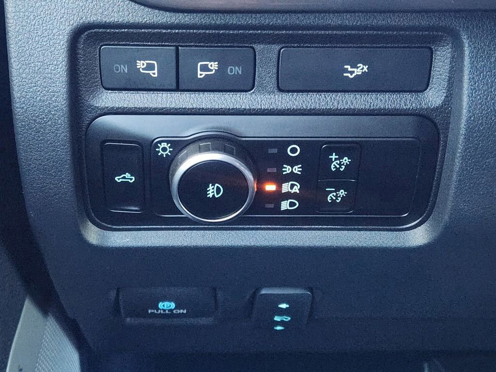 Certified 2024 Ford F250 Lariat image 30