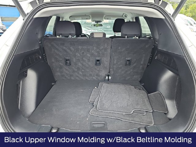 Certified 2022 Ford Escape SE w/ SE Sport Appearance Package FWD image 14