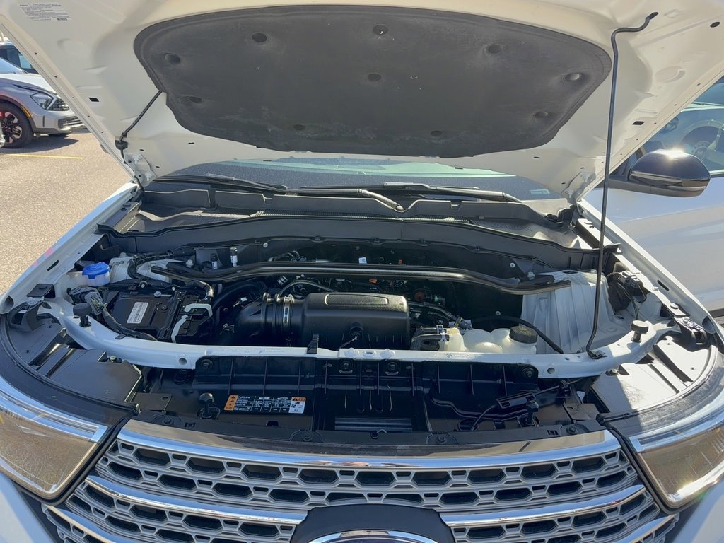 Certified 2023 Ford Explorer Limited w/ Equipment Group 301A image 37