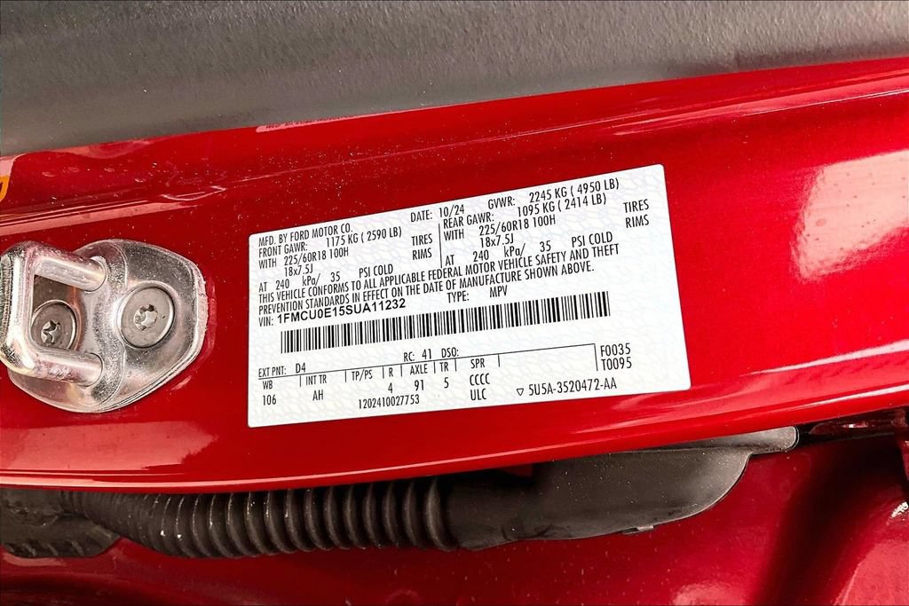 Certified 2025 Ford Escape SE w/ PHEV Premium Package FWD image 32