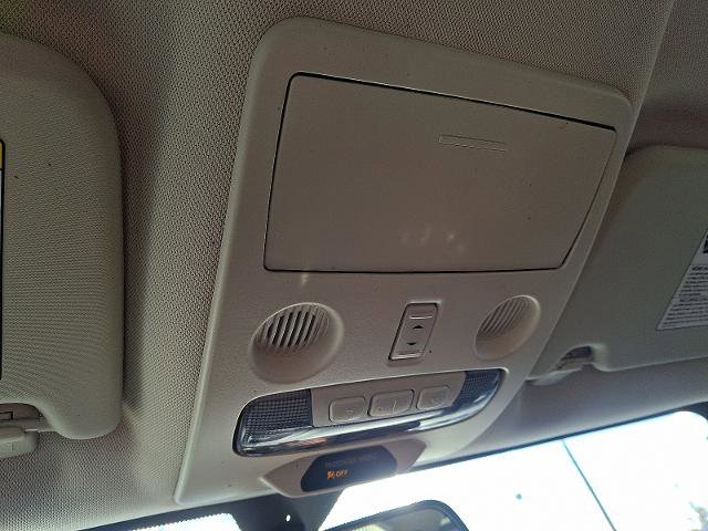 Certified 2021 Ford EcoSport SE w/ SE Appearance Package image 26