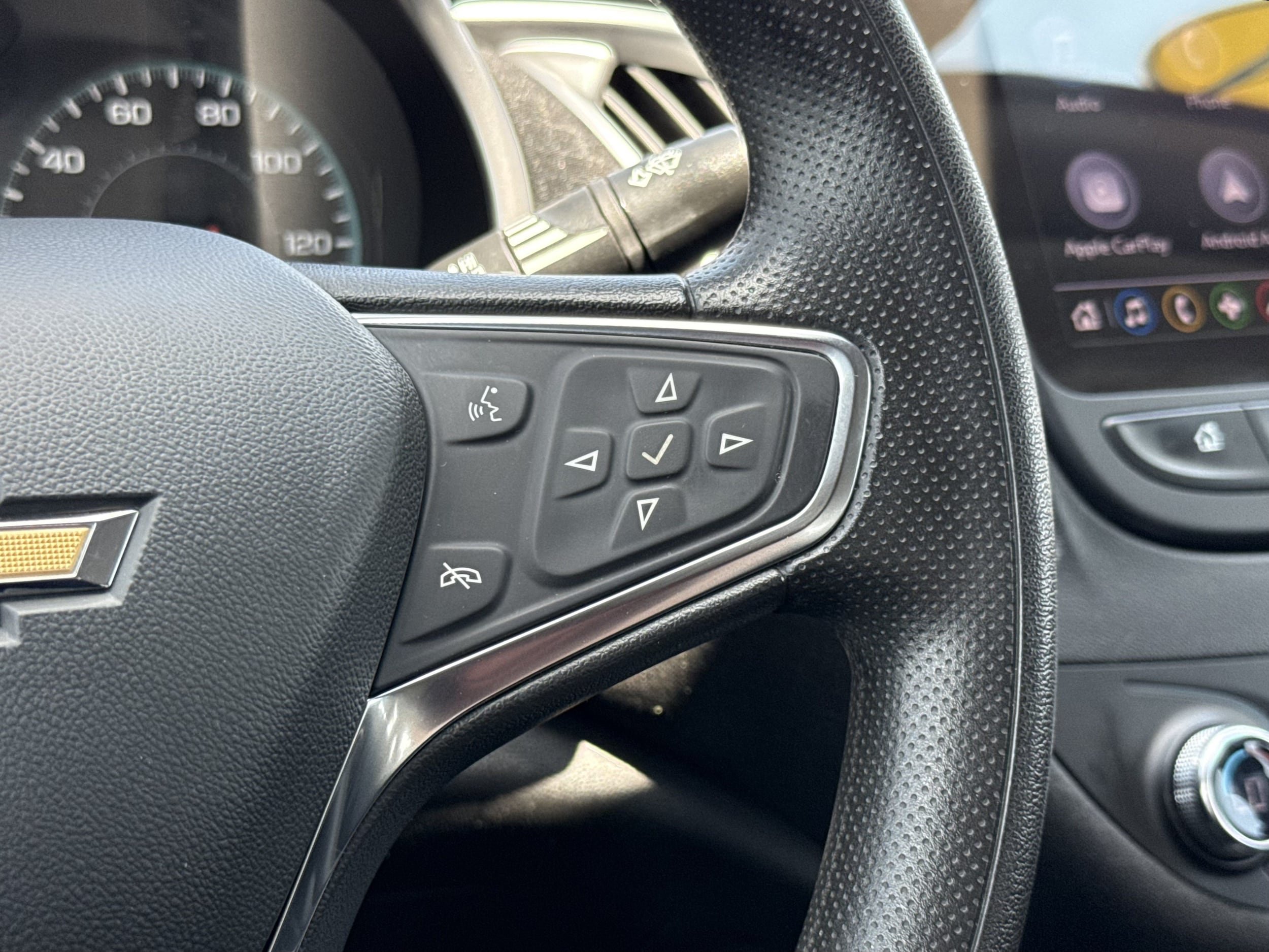 Used 2024 Chevrolet Malibu LT FWD image 15