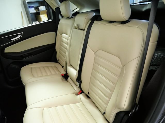 Certified 2024 Ford Edge SEL w/ Convenience Package AWD/4WD image 15