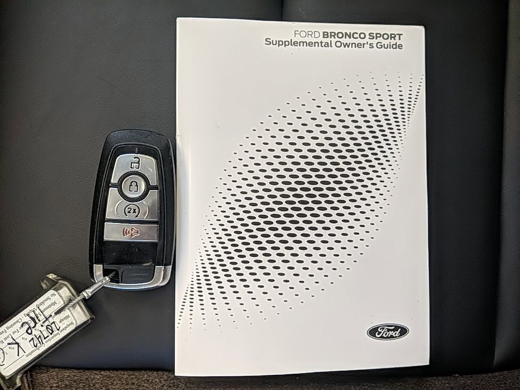 Certified 2025 Ford Bronco Sport Outer Banks w/ Outer Banks Tech Package+ AWD/4WD image 32