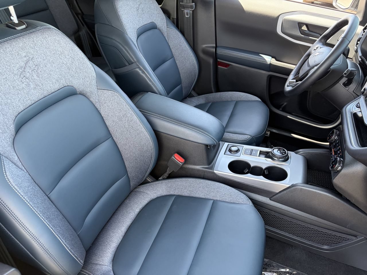 Certified 2024 Ford Bronco Sport Outer Banks AWD/4WD image 11