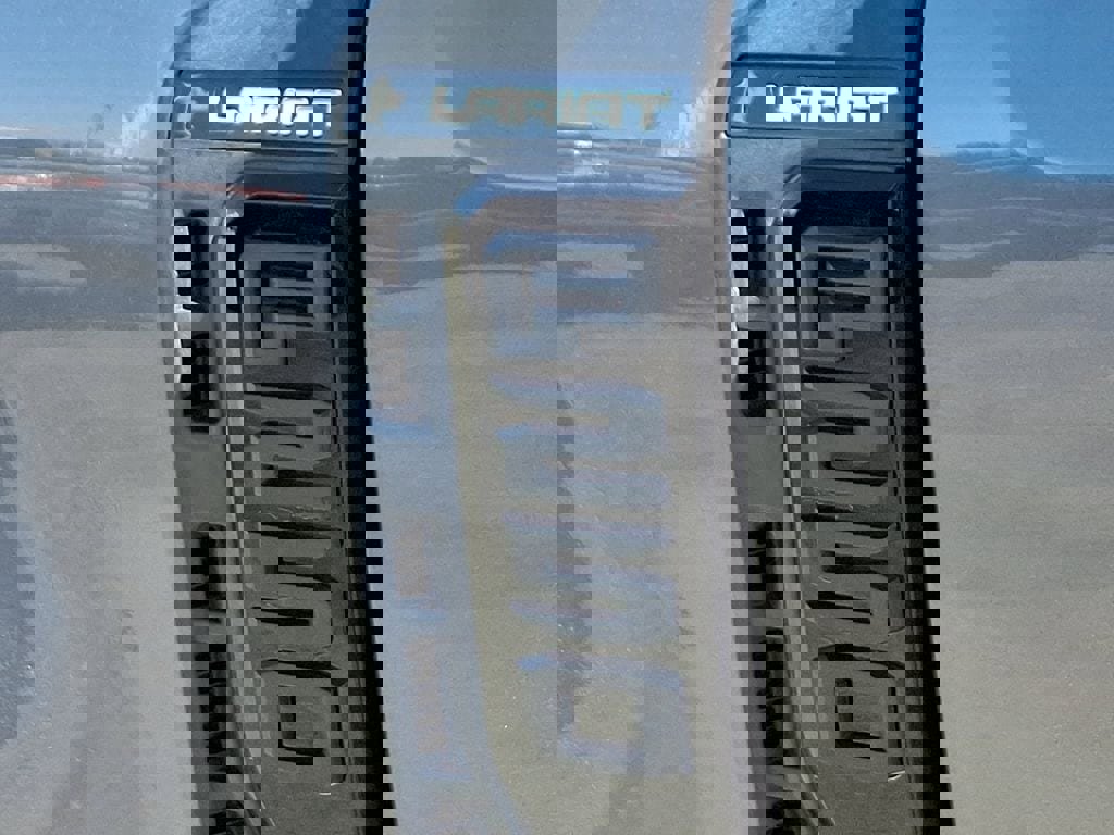 Certified 2023 Ford F250 Lariat w/ Black Appearance Package image 30