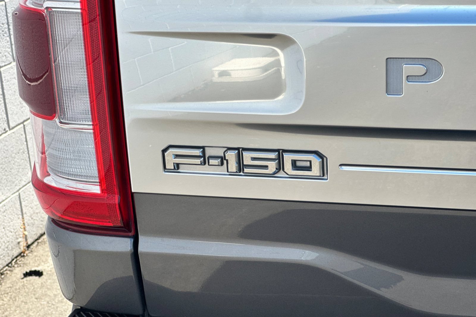 Certified 2022 Ford F150 Platinum w/ Equipment Group 701A High AWD/4WD image 31
