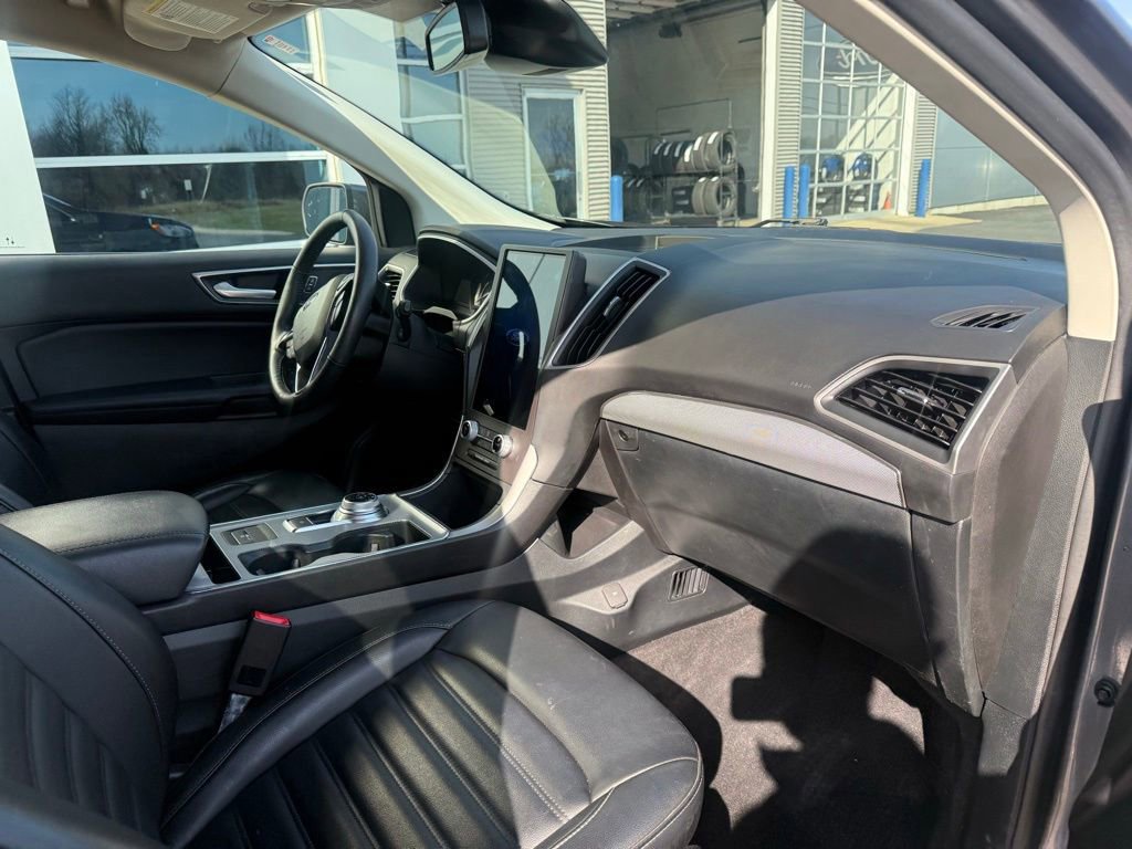 Certified 2021 Ford Edge SEL image 11