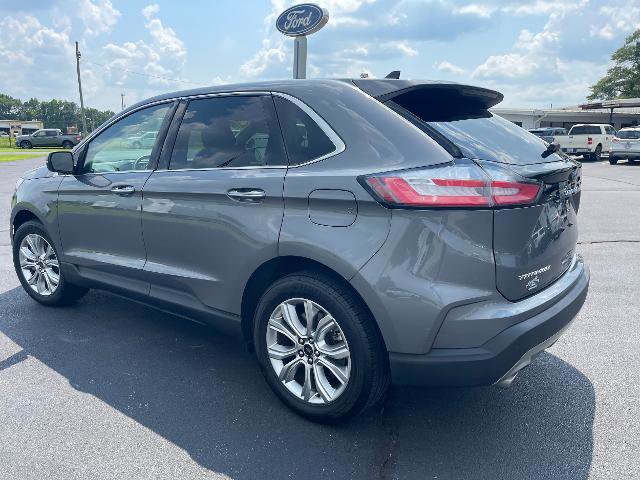 Certified 2024 Ford Edge Titanium AWD/4WD image 10