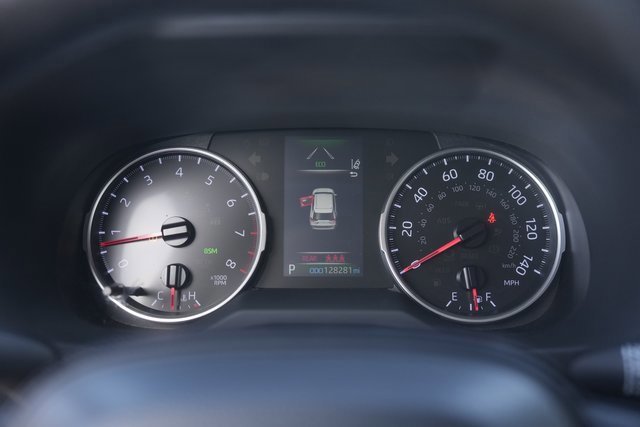 Used 2019 Toyota RAV4 XLE image 25