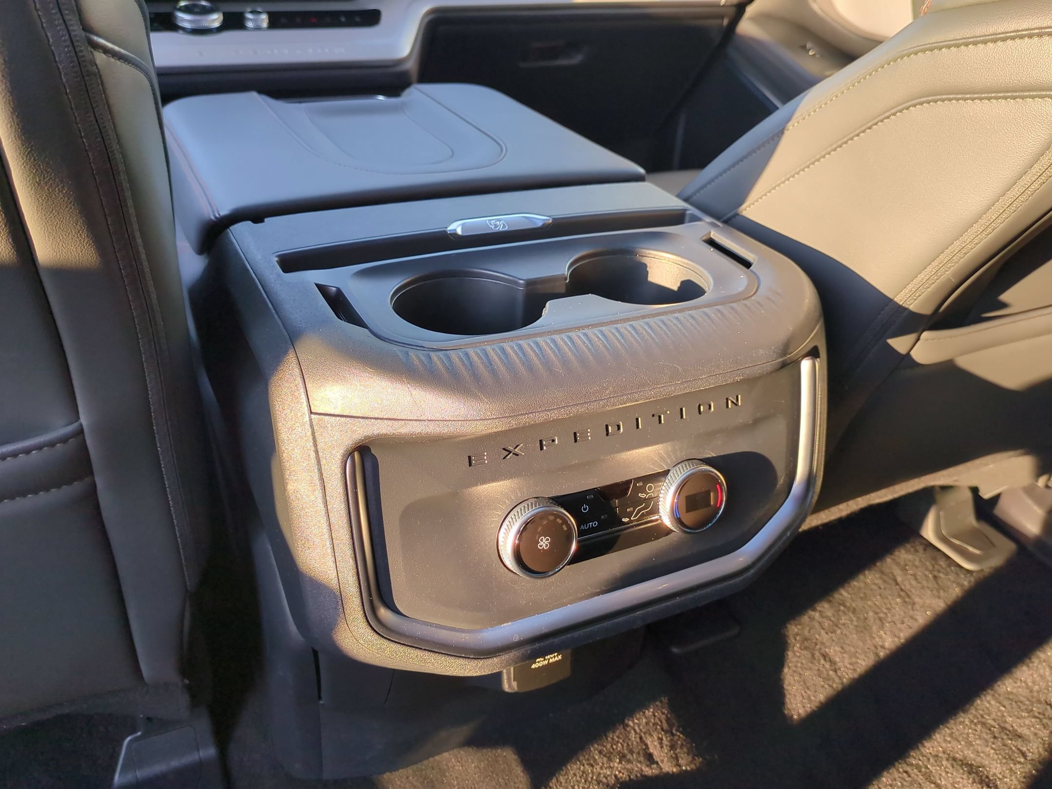 Certified 2025 Ford Expedition Active AWD/4WD image 39