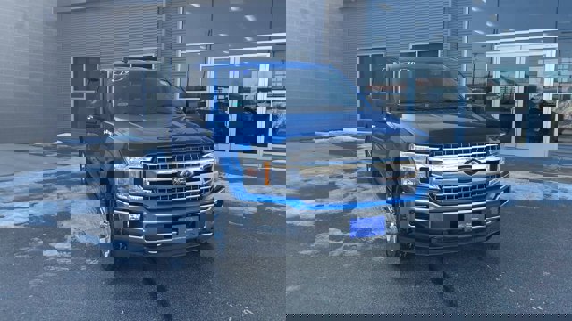 Certified 2019 Ford F150 XLT w/ Equipment Group 302A Luxury image 4