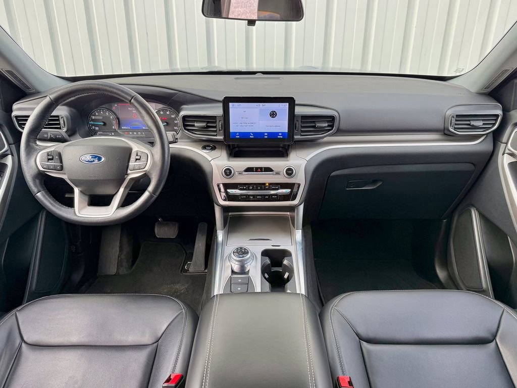 Certified 2023 Ford Explorer XLT w/ Equipment Group 202A image 35
