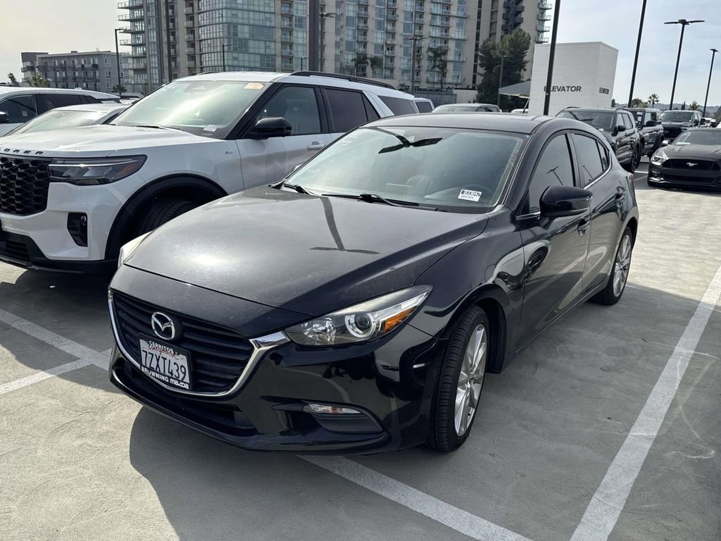 Used 2017 MAZDA MAZDA3 Touring image 2