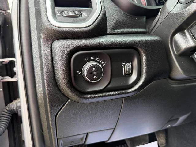 Used 2024 RAM 2500 Big Horn w/ Heated Seats & Wheel Group AWD/4WD image 14