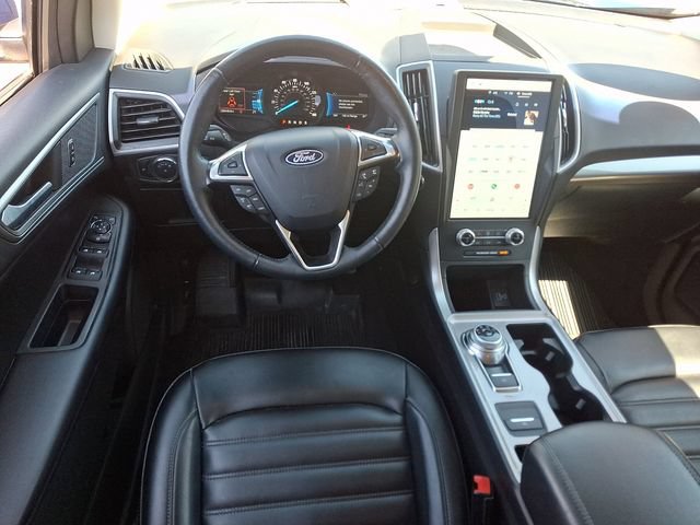 Certified 2024 Ford Edge SEL w/ Convenience Package AWD/4WD image 11