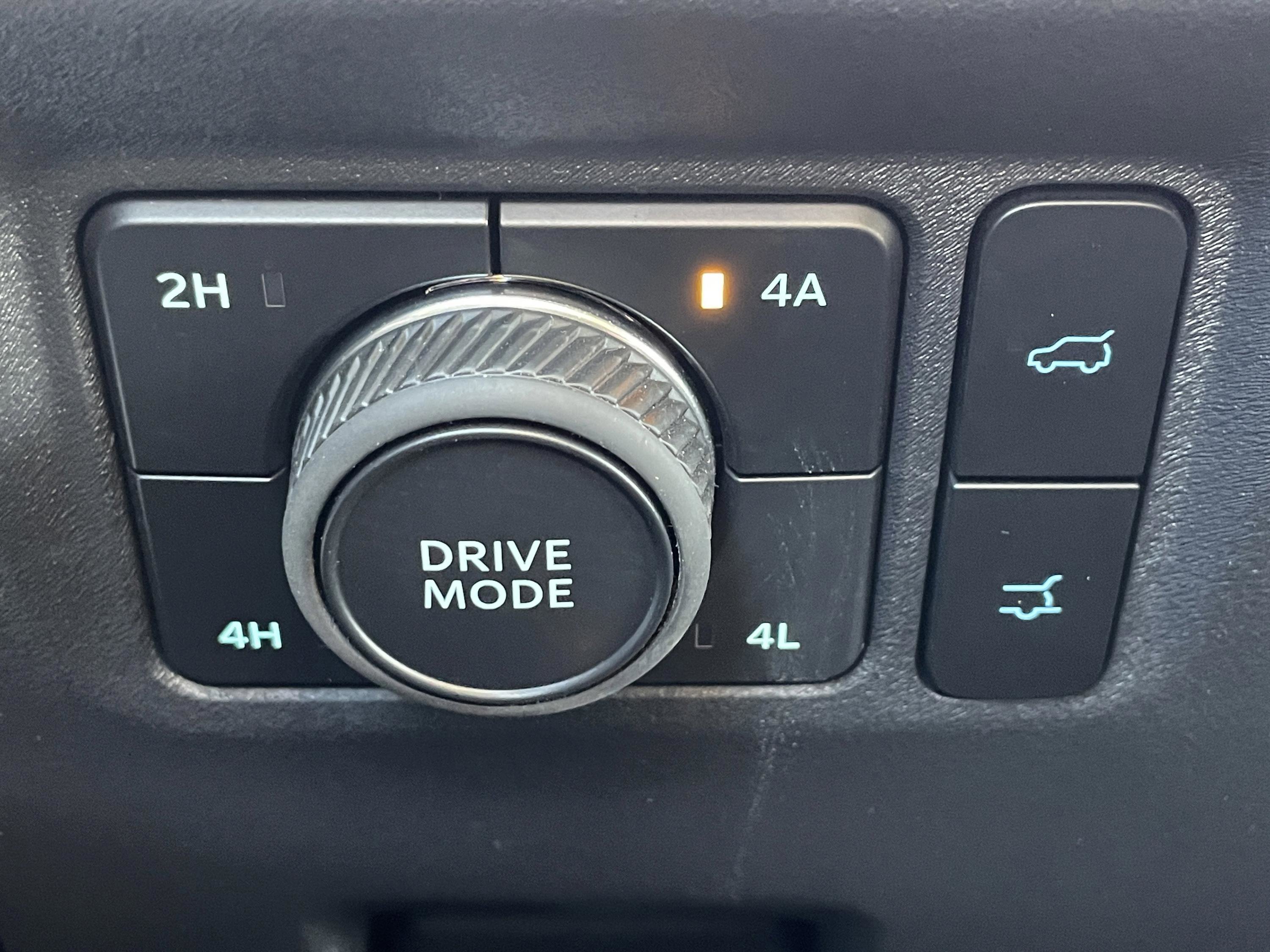 Certified 2025 Ford Expedition Max Platinum image 30