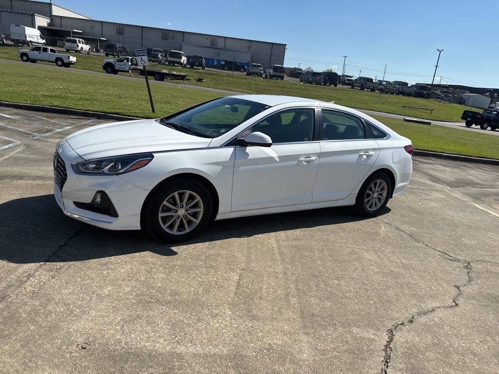 Used 2019 Hyundai Sonata SE image 3