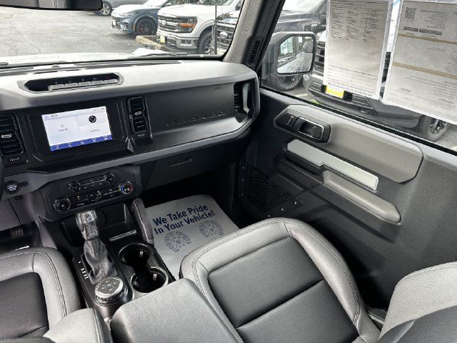 Certified 2023 Ford Bronco Big Bend w/ Sasquatch Package AWD/4WD image 17