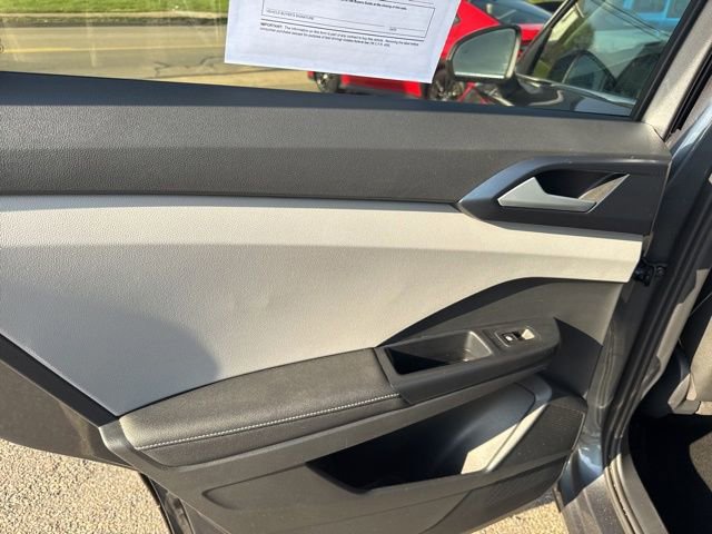 Used 2024 Volkswagen Taos SE AWD/4WD image 40