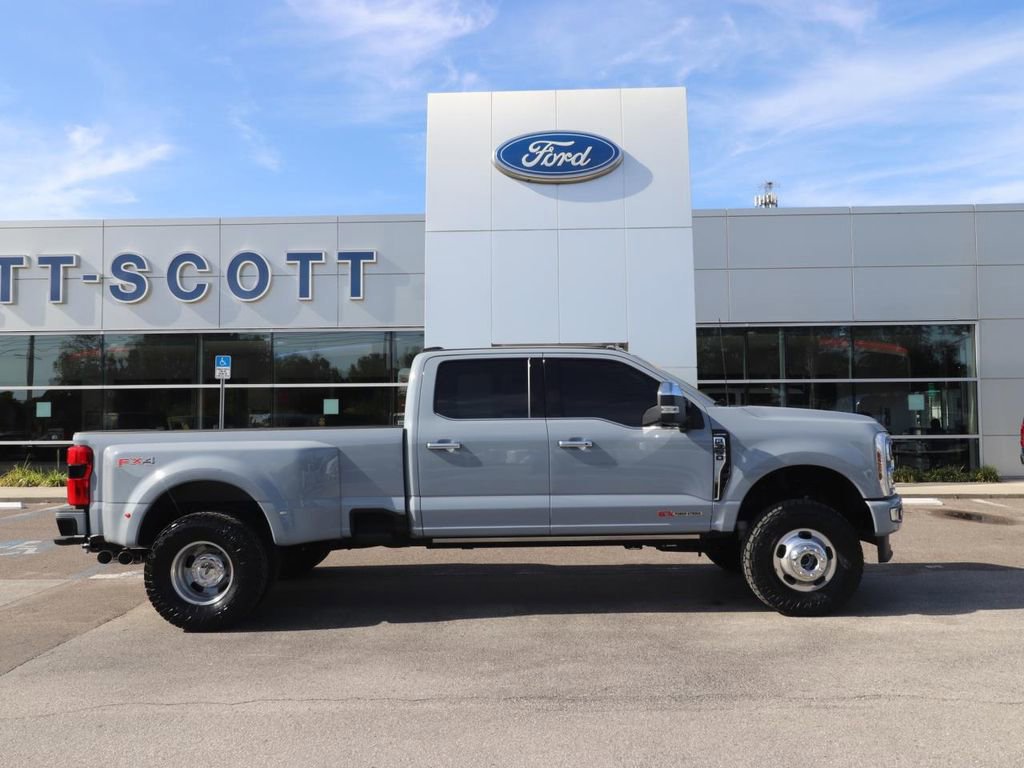 Certified 2024 Ford F350 Limited w/ FX4 Off-Road Package image 6