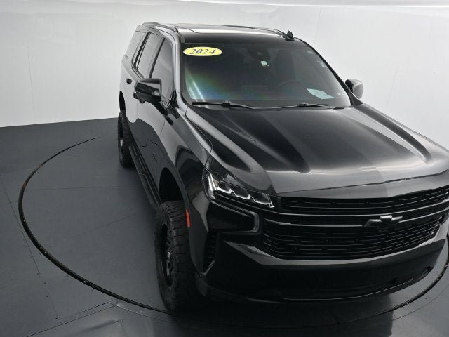 Used 2024 Chevrolet Tahoe RST w/ Luxury Package AWD/4WD image 33