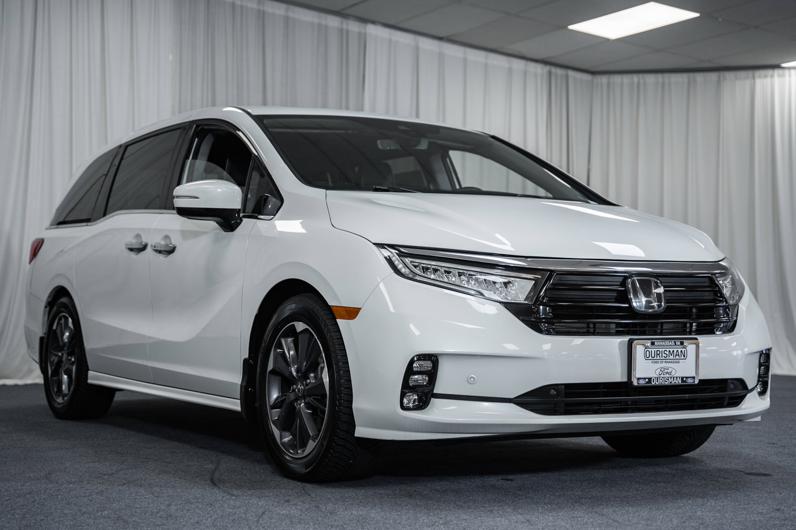 Used 2023 Honda Odyssey Elite image 1