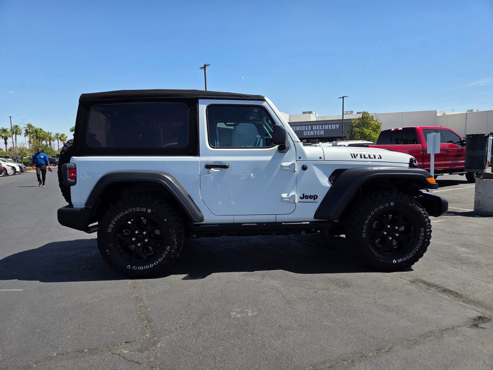 Used 2023 Jeep Wrangler Sport AWD/4WD image 7