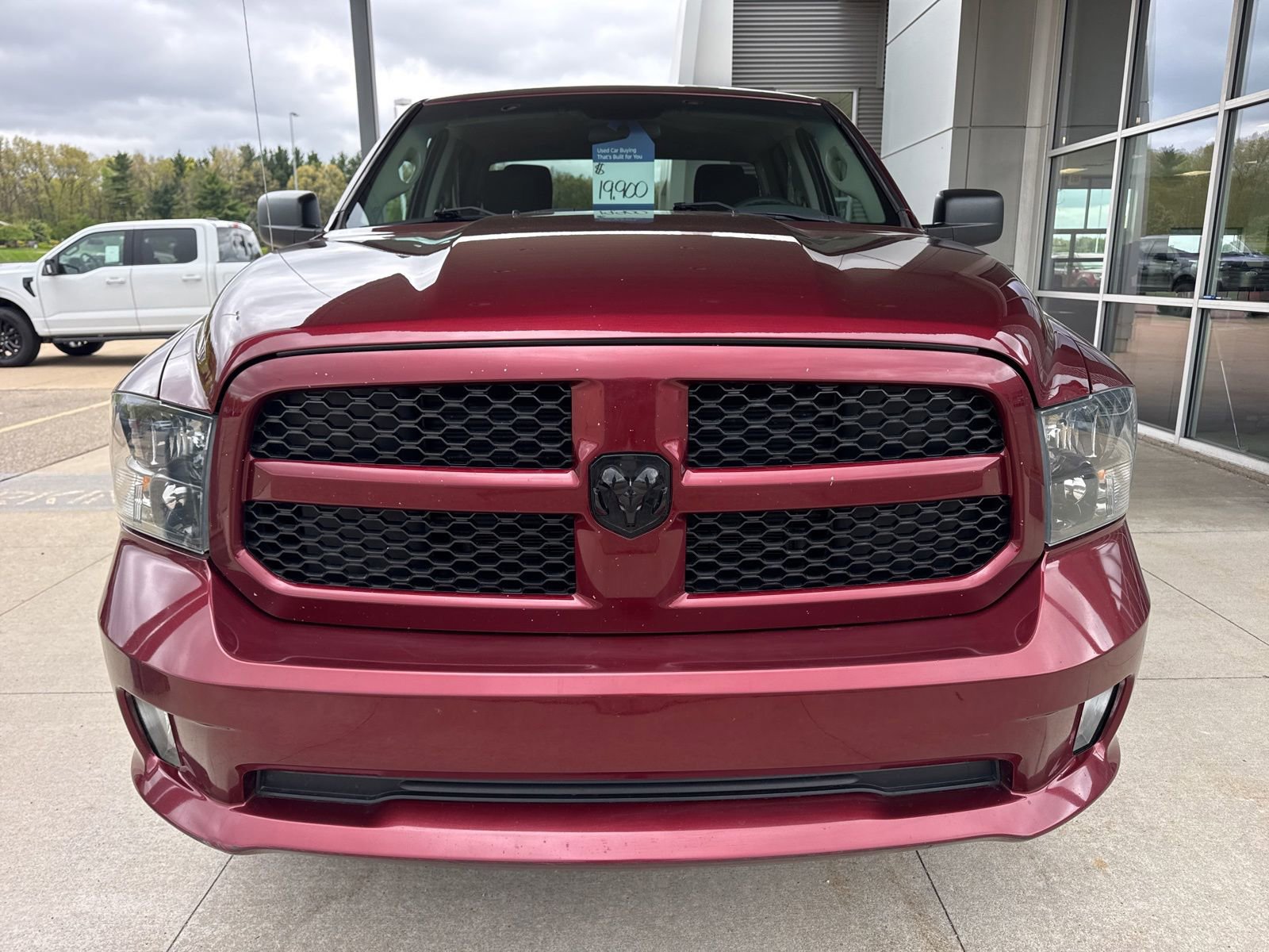 Used 2019 RAM 1500 Express w/ Express Value Package AWD/4WD image 11