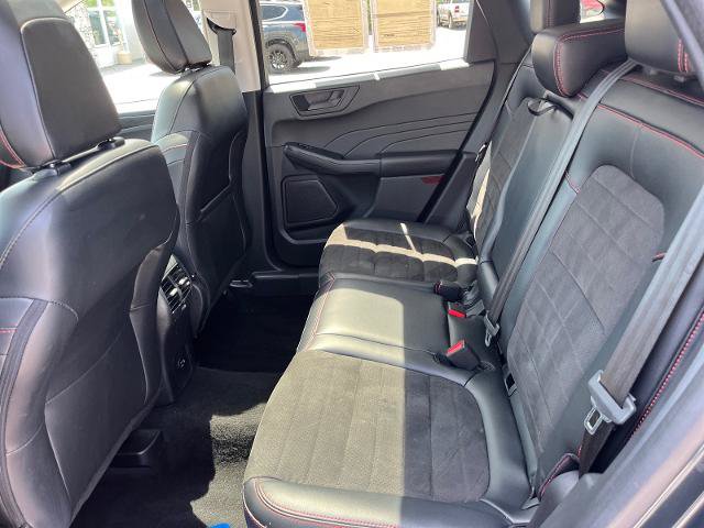 Certified 2022 Ford Escape SEL w/ SEL Stealth AWD Package image 19