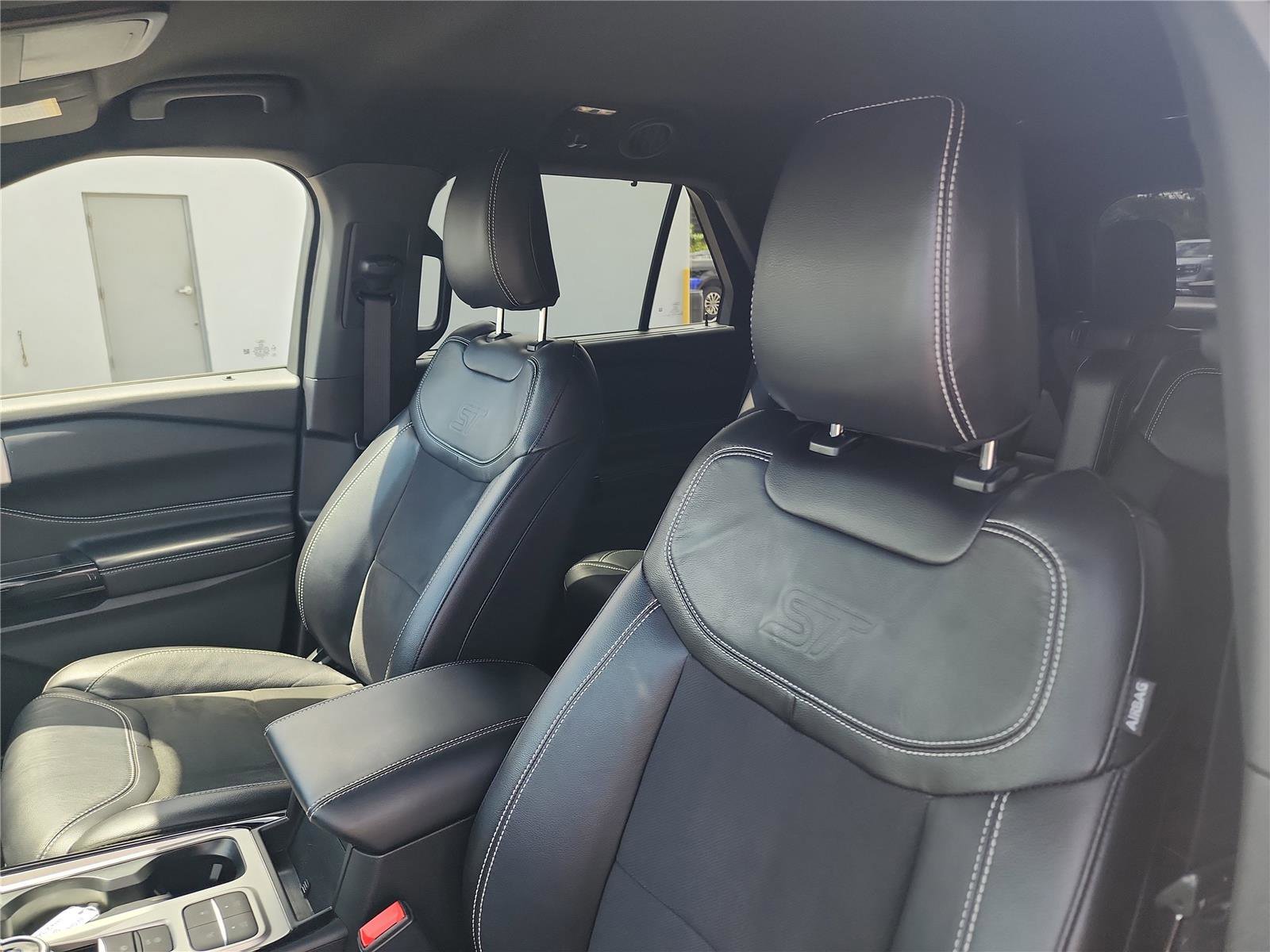Certified 2022 Ford Explorer ST w/ ST Street Pack RWD image 17