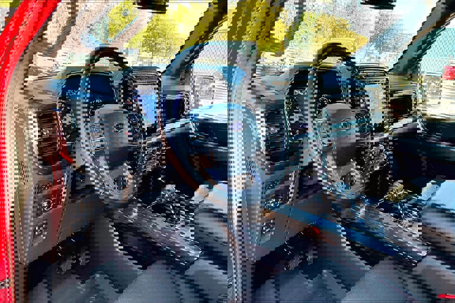 Certified 2022 Ford F150 XLT w/ Equipment Group 302A High image 18