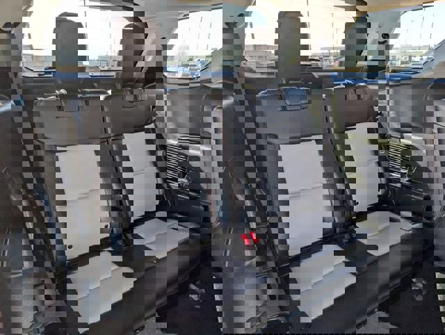 Certified 2022 Ford Explorer XLT w/ Equipment Group 202A image 28