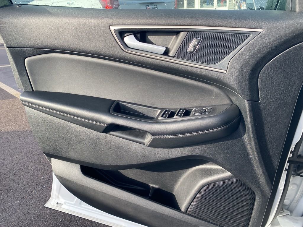 Certified 2024 Ford Edge SEL image 18