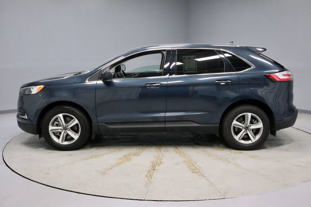 Certified 2024 Ford Edge SEL w/ Convenience Package AWD/4WD image 9