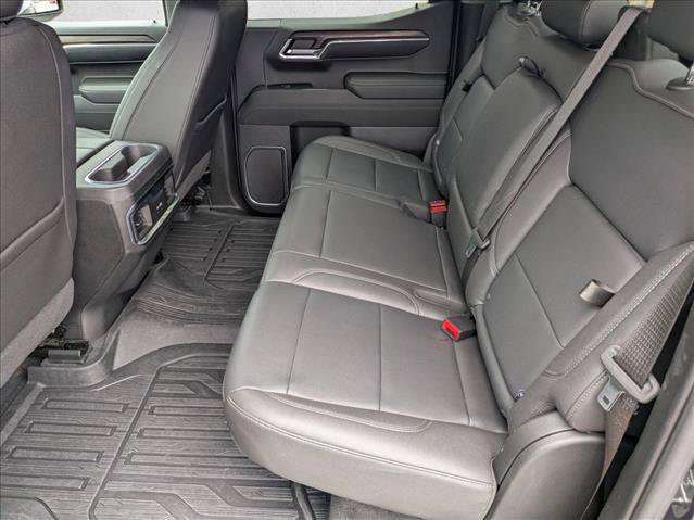 Used 2023 GMC Sierra 1500 SLT w/ SLT Convenience Package RWD image 18