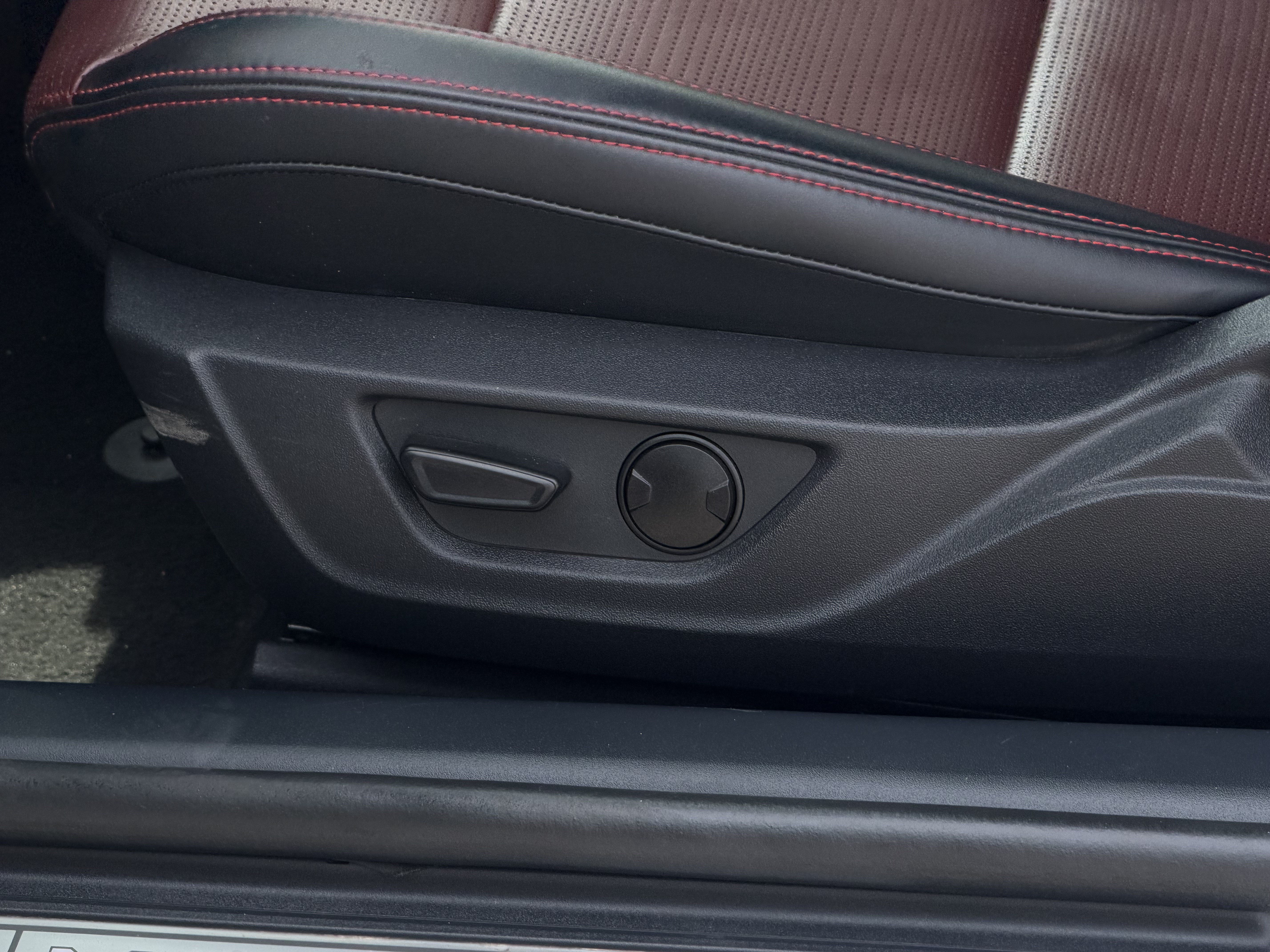 Certified 2024 Ford Mustang Premium RWD image 12