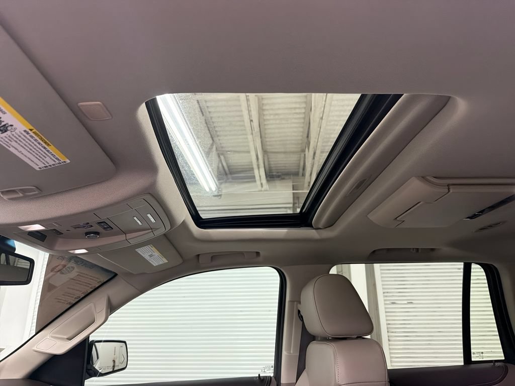 Used 2020 Chevrolet Tahoe Premier RWD image 10