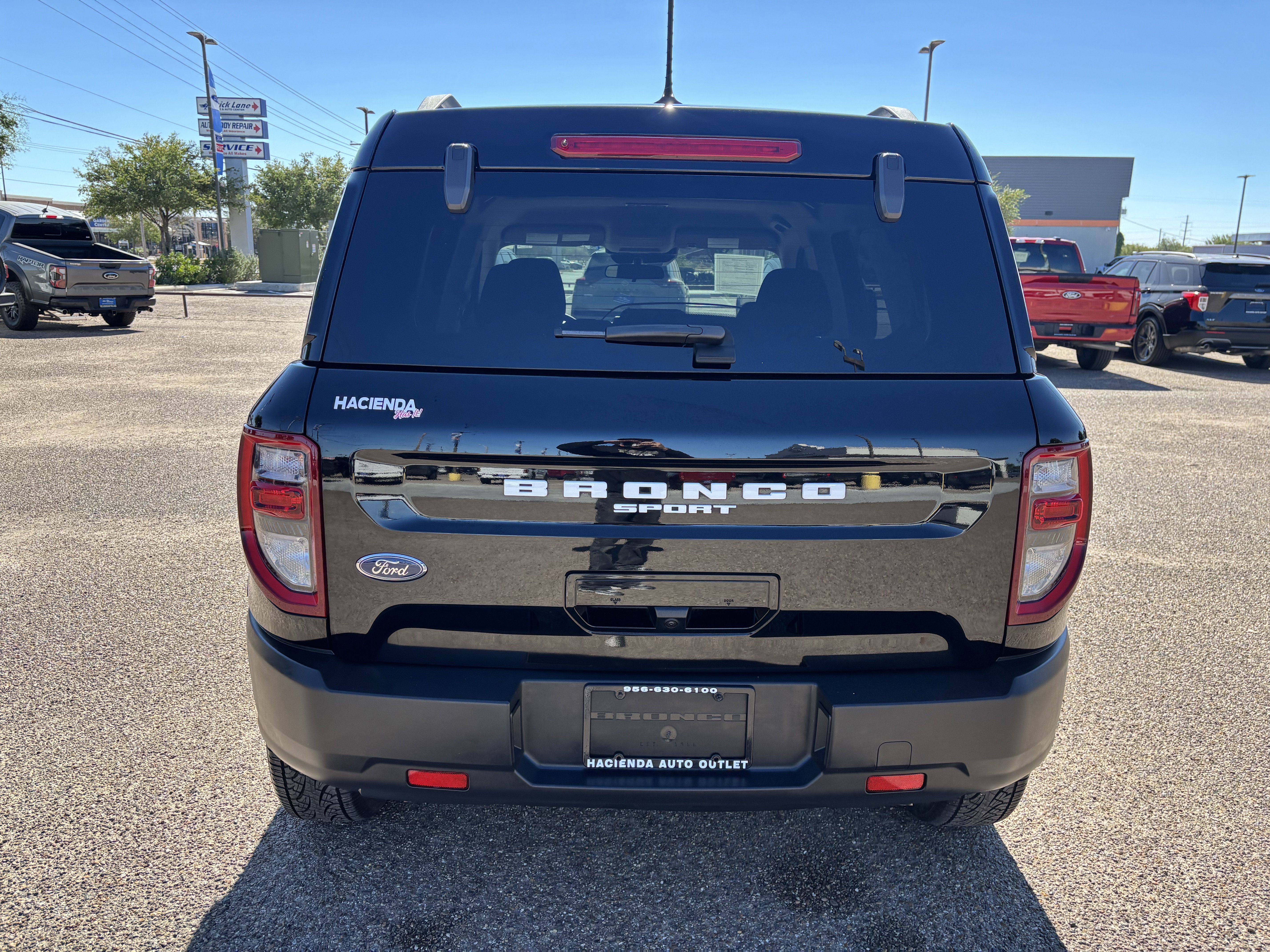 Certified 2023 Ford Bronco Sport Badlands image 4