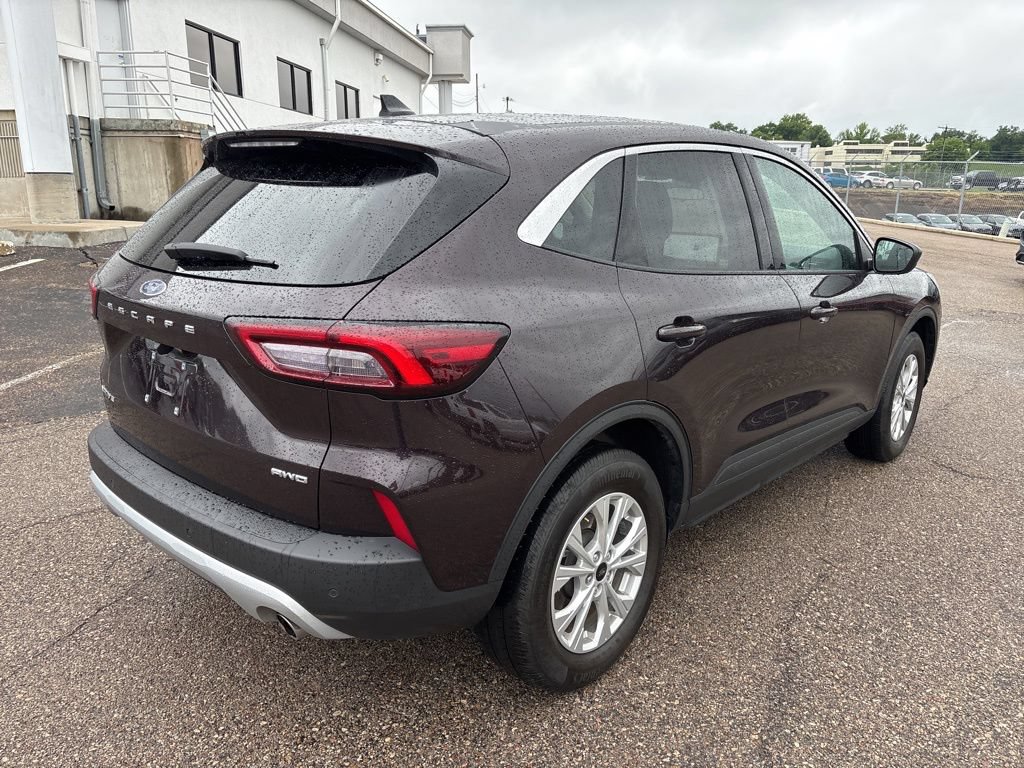 Certified 2023 Ford Escape Active w/ Tech Pack #1 AWD/4WD image 7